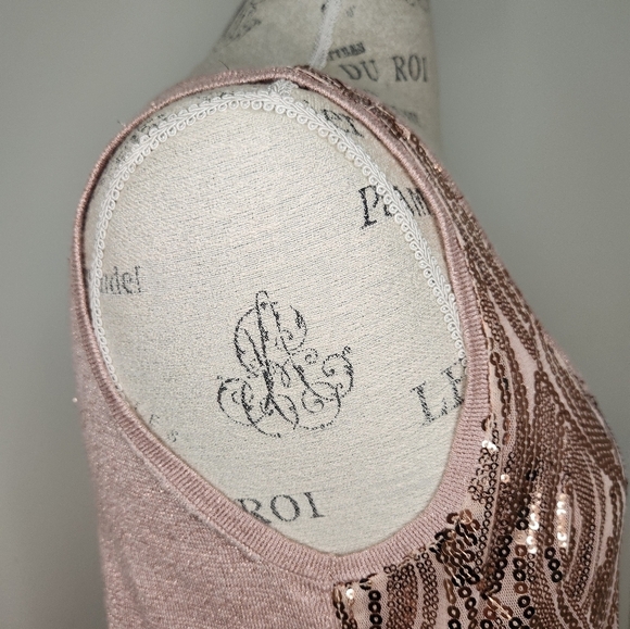 Rose gold sequin scoop neck top - Picture 7 of 10